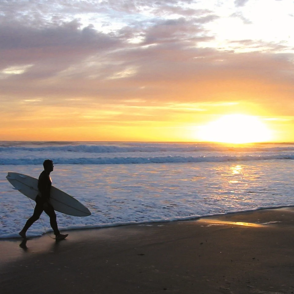 Talk To An Agent Image