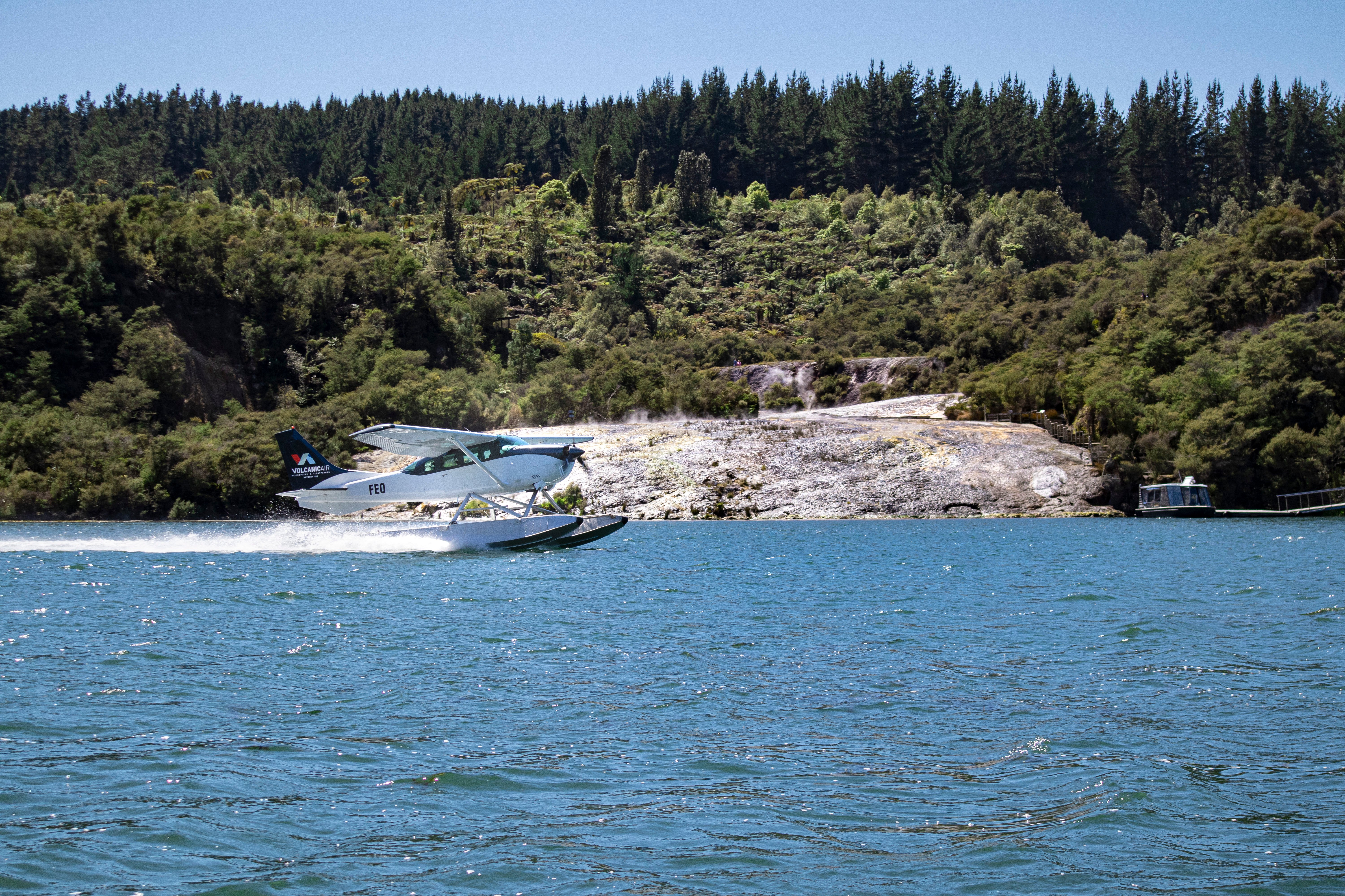 Mount Tarawera and Orakei Korako by Floatplan experience