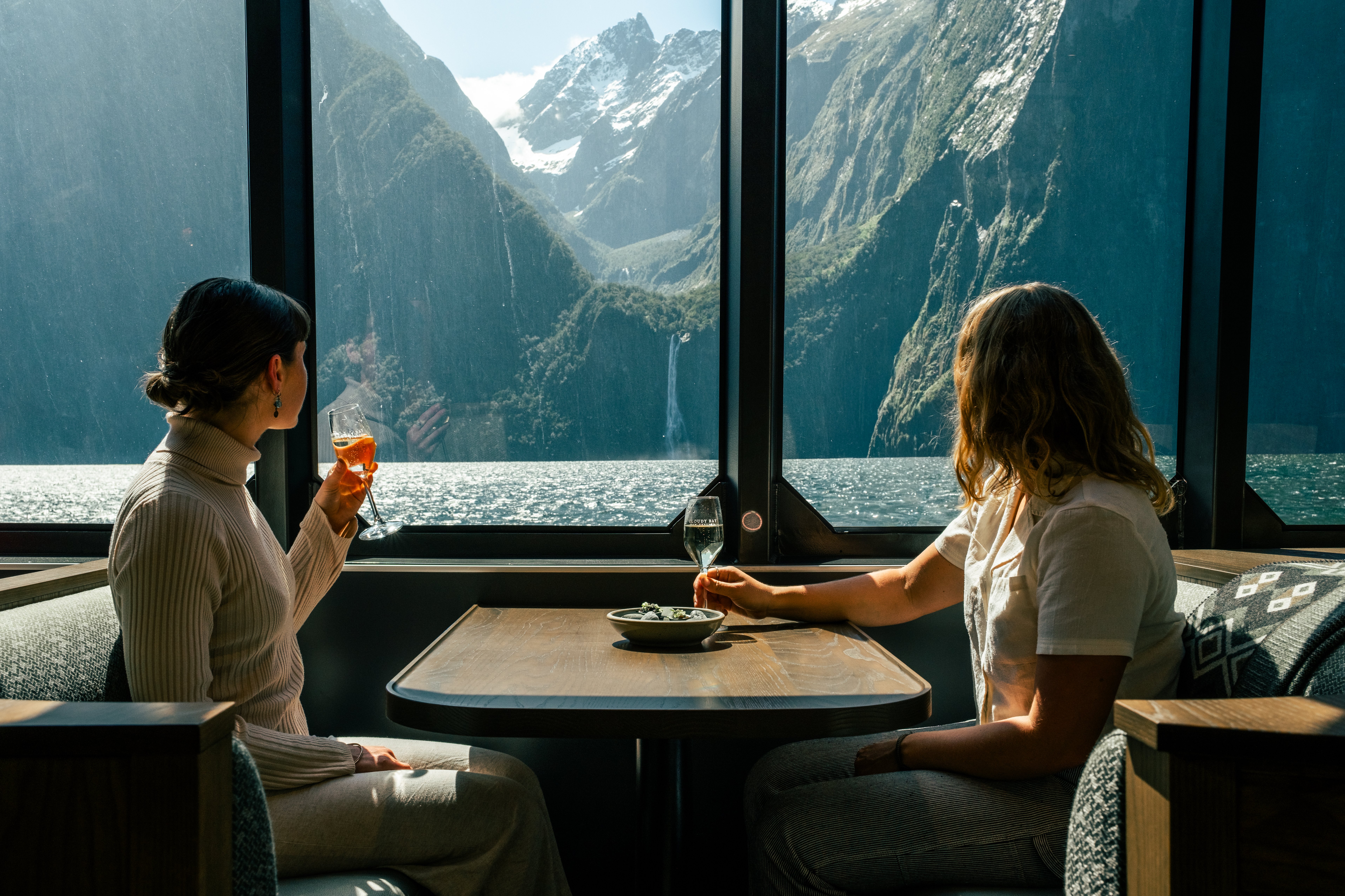 Piopiotahi/Milford Sound Business Class experience