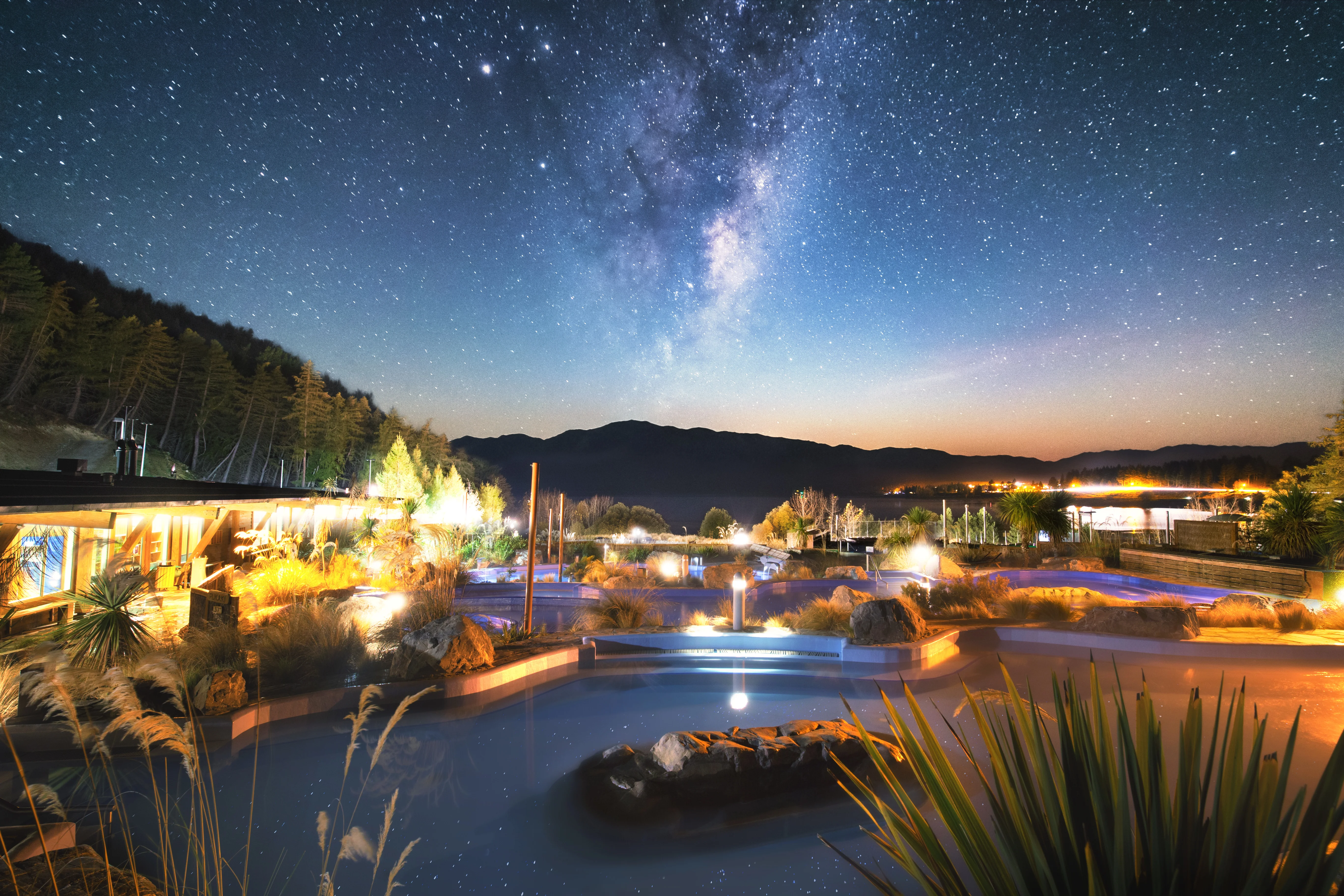 Tekapo Springs - Soak in the Stars experience