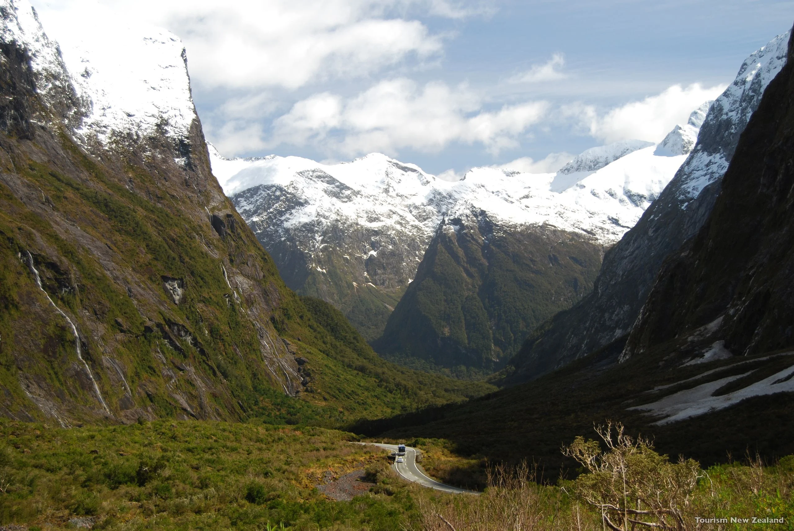 Te Anau to Queenstown Small Group Tour, via Milford Sound
