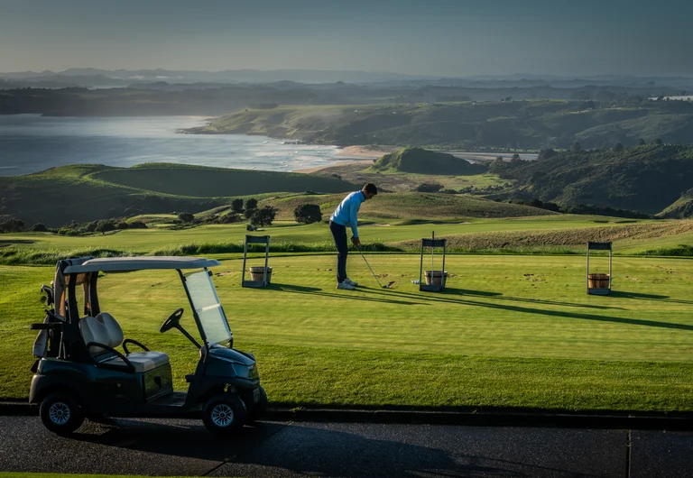 Kauri Cliffs - 9 Holes